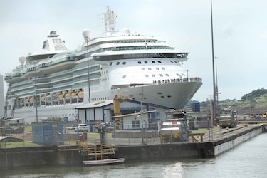 Canal de Panamá suma 4,156 tránsitos y crece 2.82% en cuatro meses del año fiscal 2026