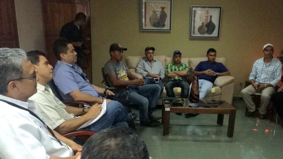 Productores de tomate y Gobierno llegan a acuerdo