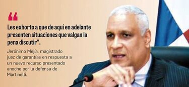 Arranca acusación a Martinelli; Mejía reprende a la defensa