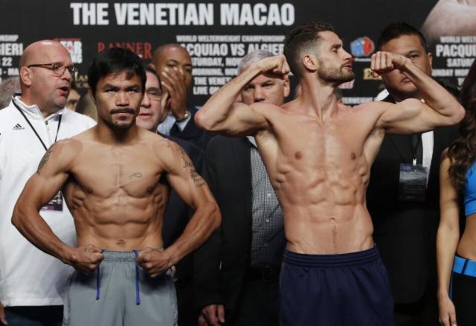 Pacquiao relajado mientras Algieri se pelea con la balanza