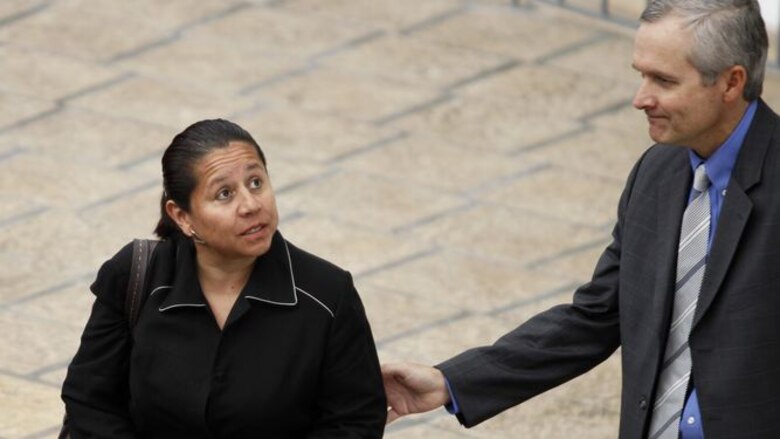 Se entrega María del Pilar Hurtado; empezó la audiencia para legalizar captura