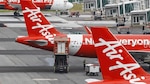 Suspenden búsqueda de avión de AirAsia
