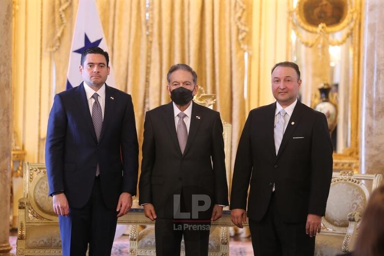 Ariadne García toma posesión de su cargo como nueva magistrada de la Corte Suprema 