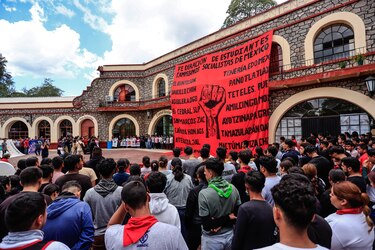 La escuela de Ayotzinapa, diez años después de la desaparición de los 43 estudiantes
