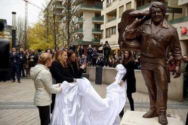 El actor Bud Spencer, homenajeado con una estatua en Budapest