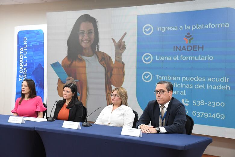 Inglés para generar empleo: Panamá abre 141 cursos gratuitos en 2025