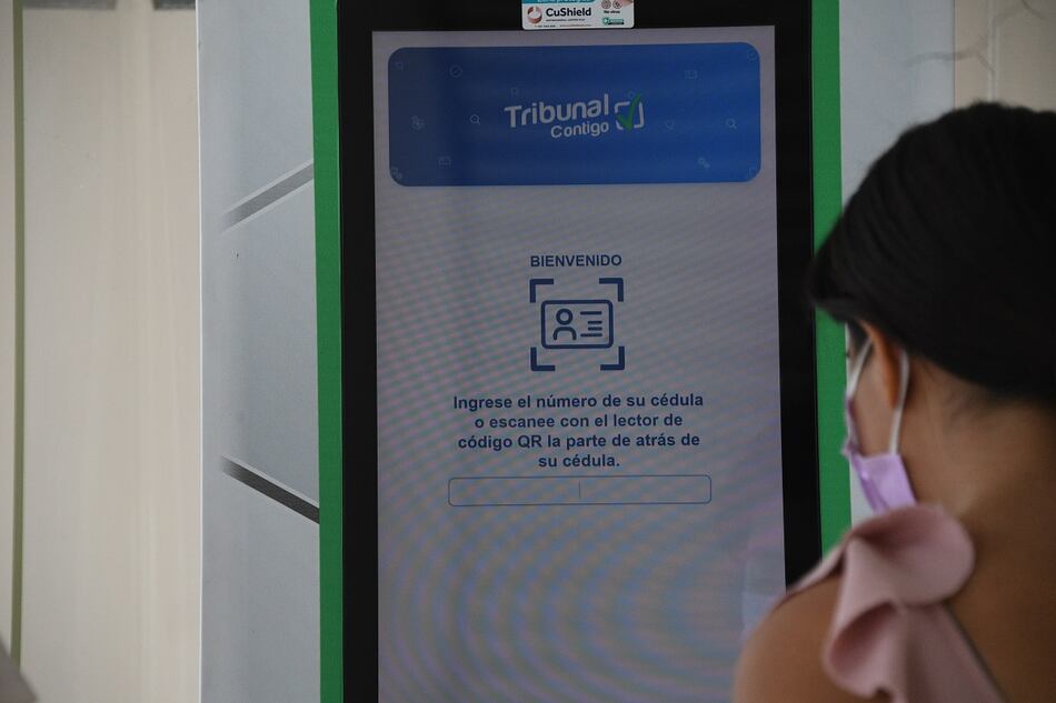 Precandidatos por libre postulación consiguen al menos 122 mil firmas en dos semanas