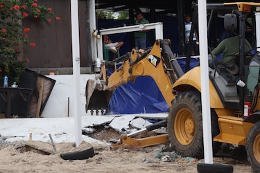 Alcaldía de Arraiján ordena remoción de estructuras en playa de Veracruz