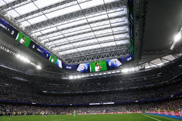 El Real Madrid subasta los antiguos vestuarios del Santiago Bernabéu