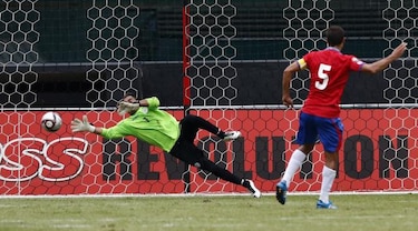 Costa Rica abre Copa Centroamericana superando 3-0 a Nicaragua