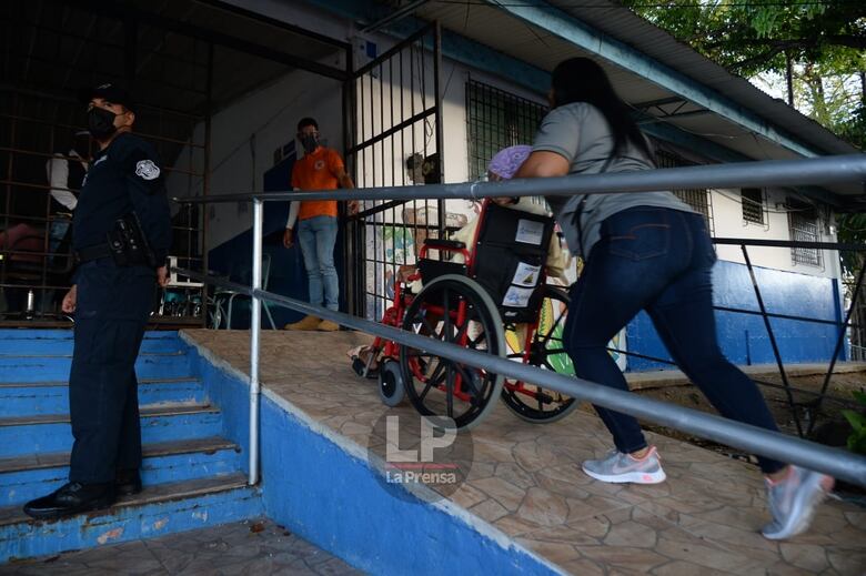 Primera jornada en San Miguelito cierra con 8,250 personas vacunadas contra la Covid-19