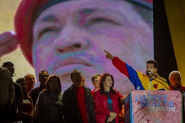 Oposición venezolana pide suprimir fecha de homenaje a Chávez