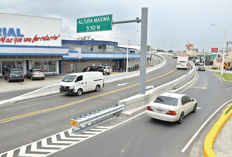 Otro caso de FCC pasaría a manos de Leslie Loaiza