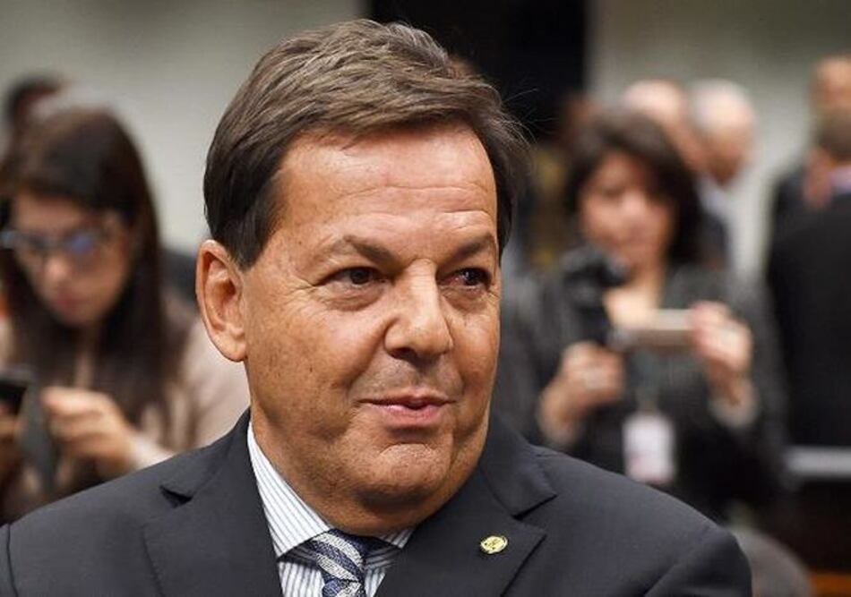 Eligen legislador para conducir procedimientos contra Michel Temer