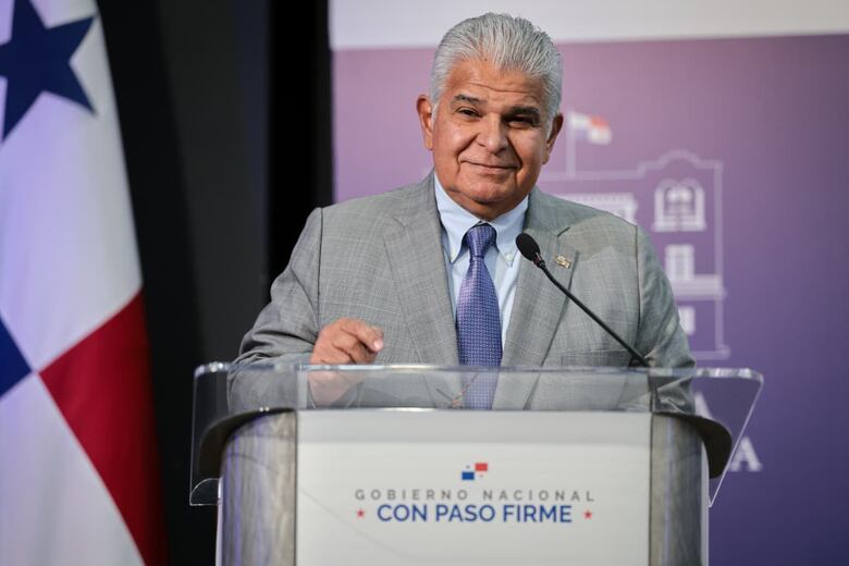 Mulino advierte que vetará la ley que permitiría 60 días de huelga docente