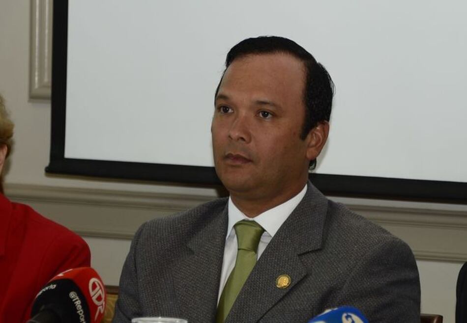 Allanan residencia de Grimaldo Córdoba