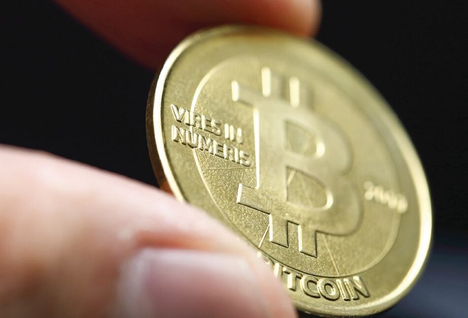 Bitcóin tropieza y aumenta temor entre inversionistas