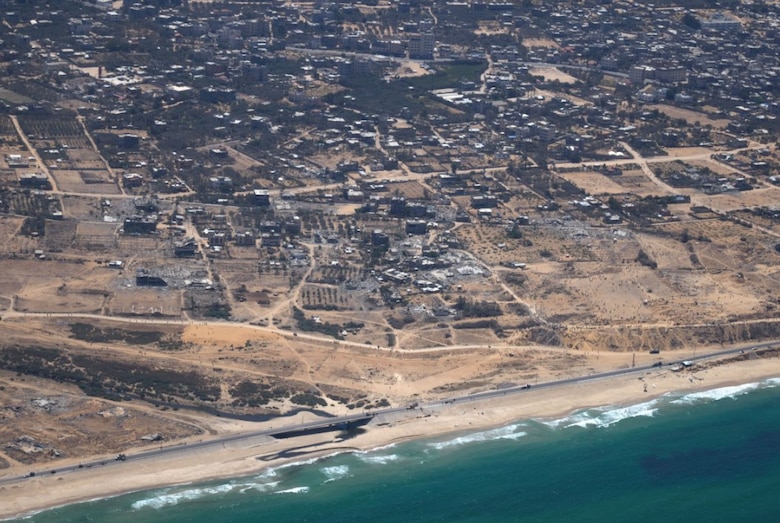 Las imágenes aéreas que muestran la magnitud de la destrucción en Gaza y que el gobierno de Israel no quiere que los periodistas filmen