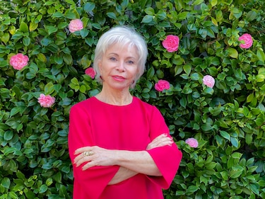 Isabel Allende cumple 80 años y afirma no sentirse anciana
