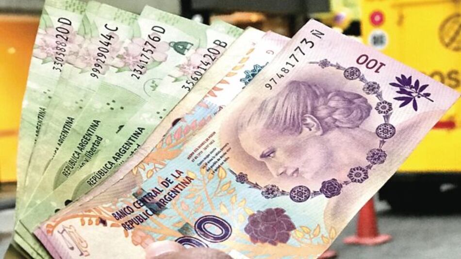 FMI pide mayor ajuste fiscal para estabilizar el déficit