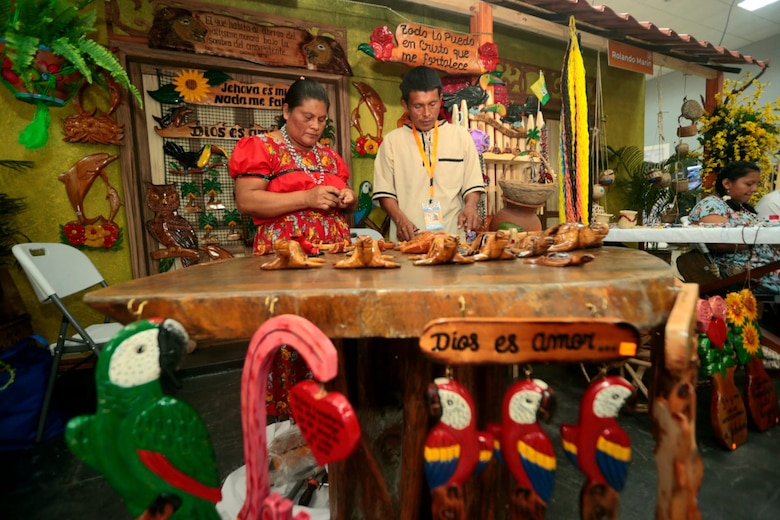Feria Nacional de Artesanías: tradición y herencia panameña brillan en Atlapa