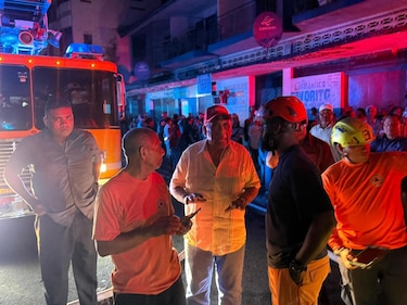 Incendio en caserón de Colón deja al menos 20 familias afectadas