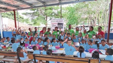 Multivoluntarios apoyan ‘Desayunos Felices’ del Banco de Alimentos Panamá