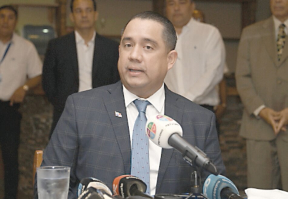 El presidente de la Asamblea Nacional, Marcos Castillero, da positivo con Covid-19