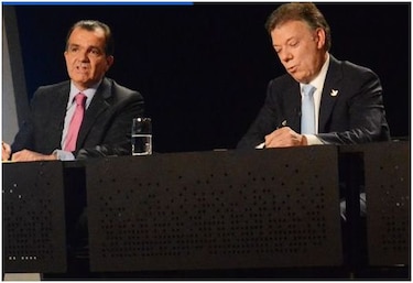 Proceso de paz enfrenta a candidatos Santos y Zuluaga en debate de televisivo