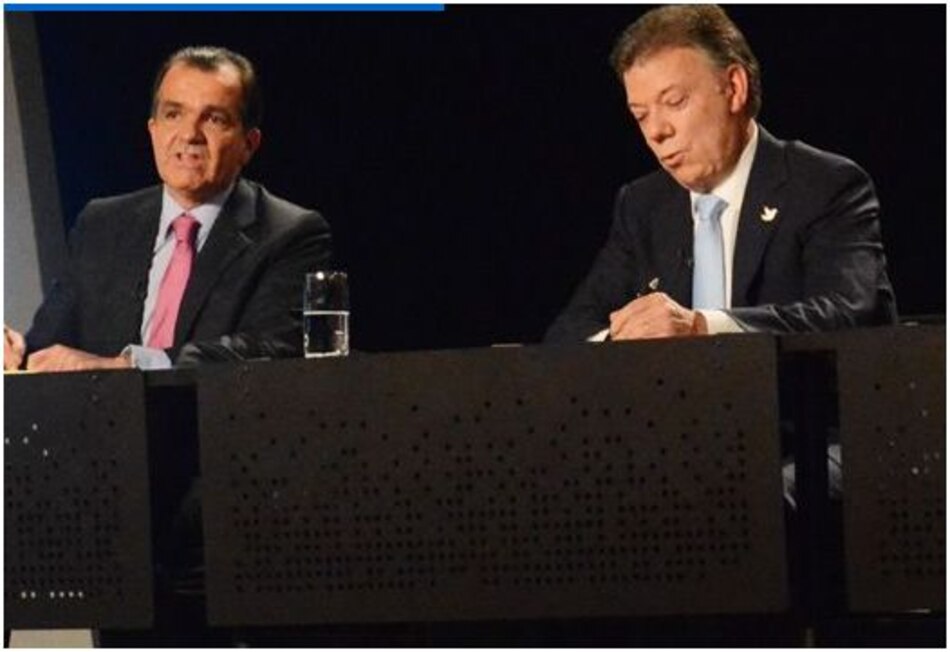 Proceso de paz enfrenta a candidatos Santos y Zuluaga en debate de televisivo