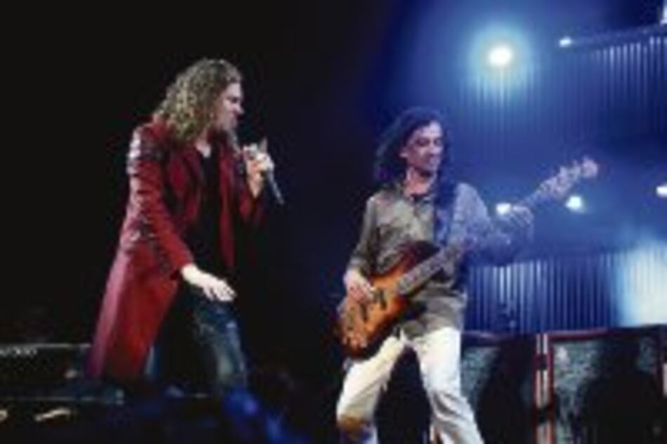 Alucinante ‘show’ de Maná