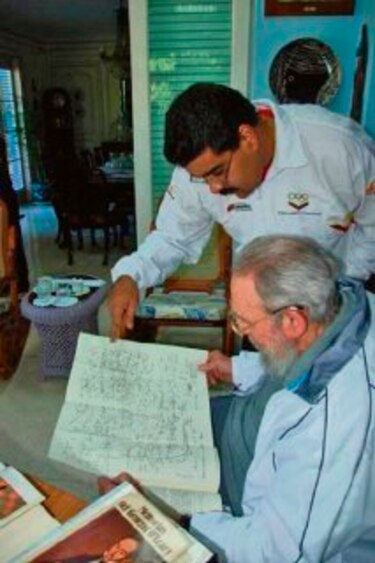 Maduro sostuvo larga charla con Fidel Castro