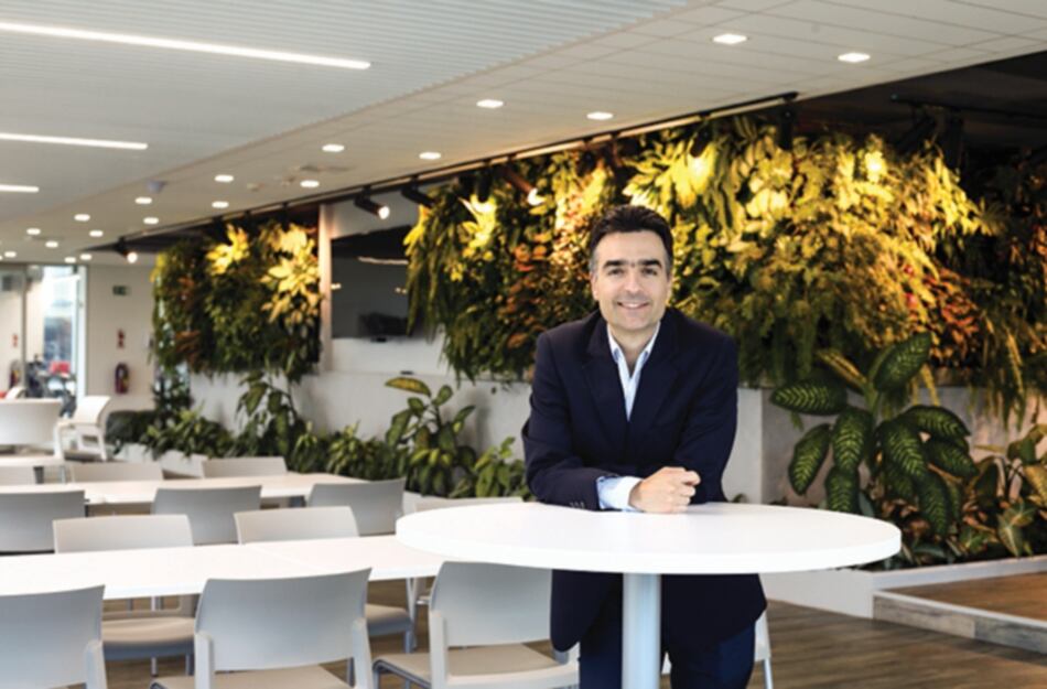 Esteban Barrientos deja la gerencia general de ENSA