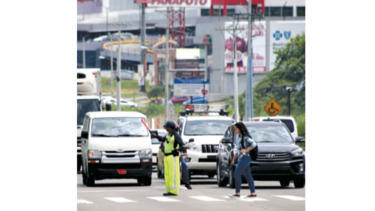Estudiantes de la UTP exigen paso elevado