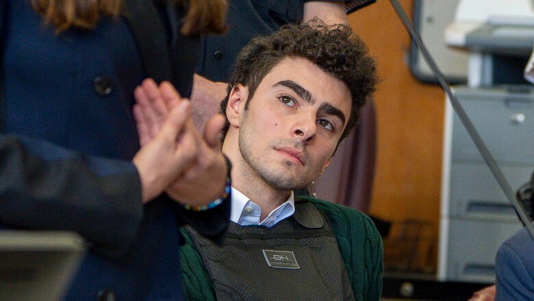 Luigi Mangione se declara ‘no culpable’ de cargos federales por asesinato