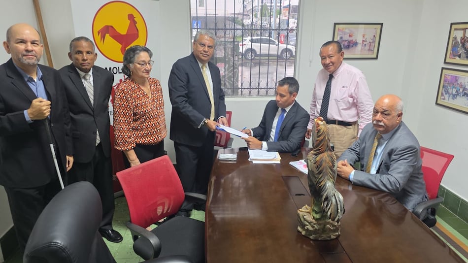 Facción del Molirena presenta recurso para tumbar reformas al estatuto