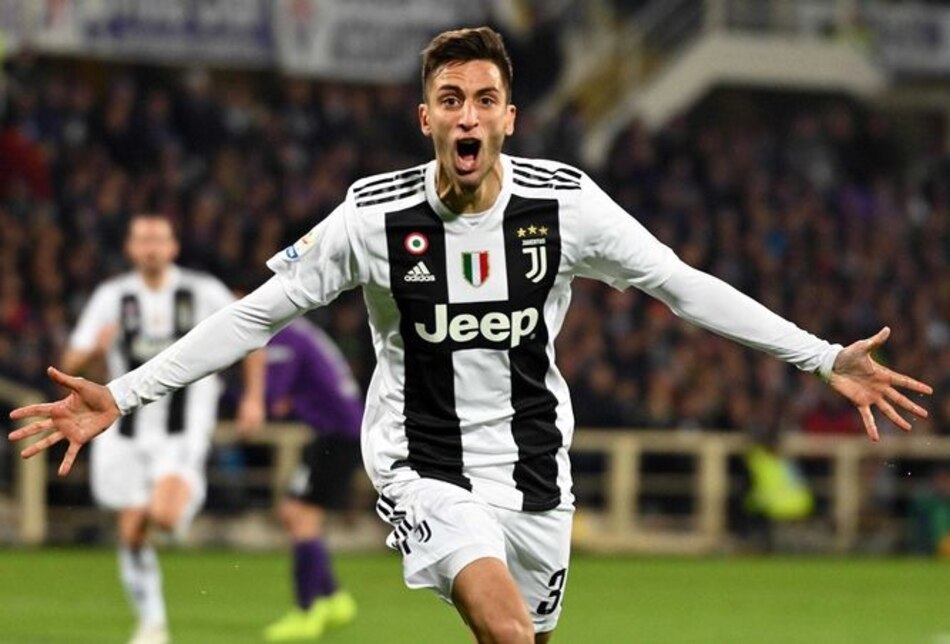 Juventus sigue firme y se aleja en la cima