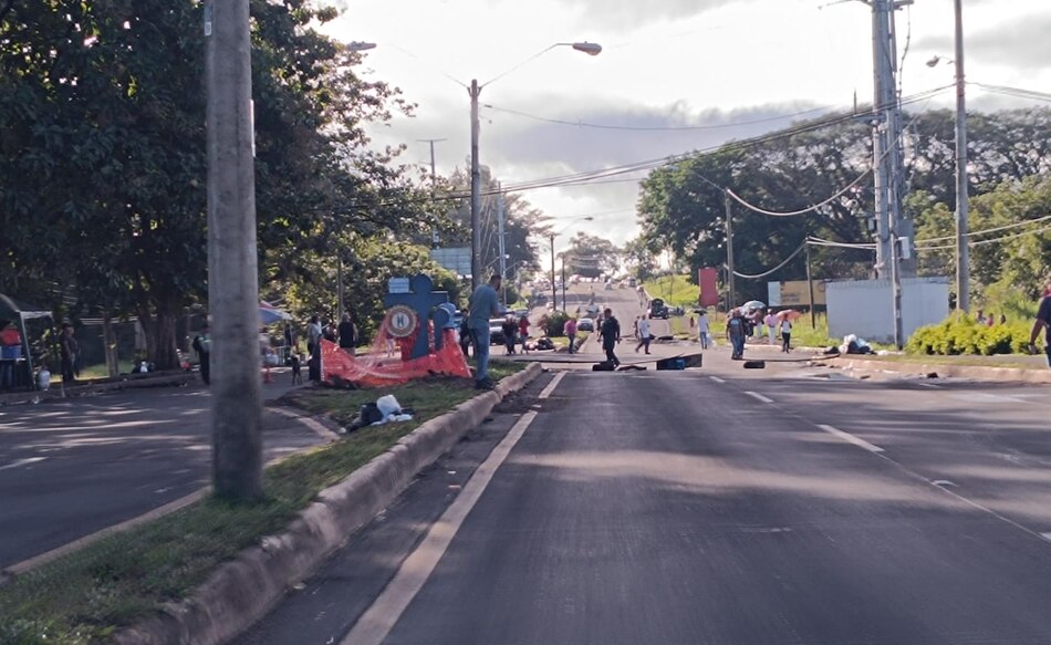 ‘Es muy difícil mantener estos cierres, sin tener algún tipo de apoyo logístico y financiero’