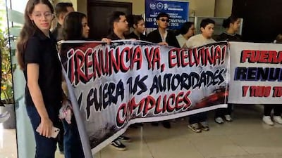 Unachi desafía al Meduca: el Consejo General aprobó la permanencia de la rectora con 29 votos