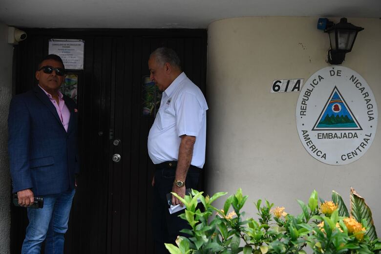 Así Ricardo Martinelli prepara su estadía en la Embajada de Nicaragua