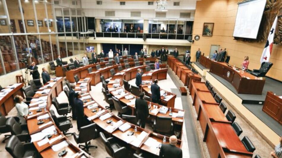 Ratificaciones, punto polémico de sesiones extraordinarias