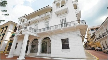 Se desploma confianza en mayoría de instituciones