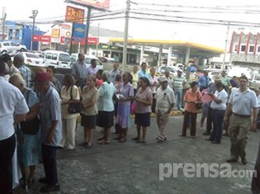 Mil 200 personas no necesitan el pago de 100 para los 70: Ferrufino