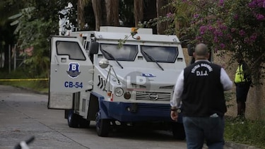 Capturan a tres sospechosos tras intento de robo de camión blindado