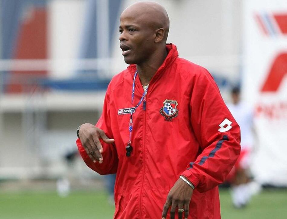 Fepafut confirma amistoso ante Brasil; el lunes arranca la nueva etapa de Dely Valdés
