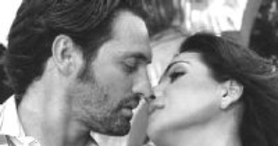 ‘Juego de manos, juego de villanos’