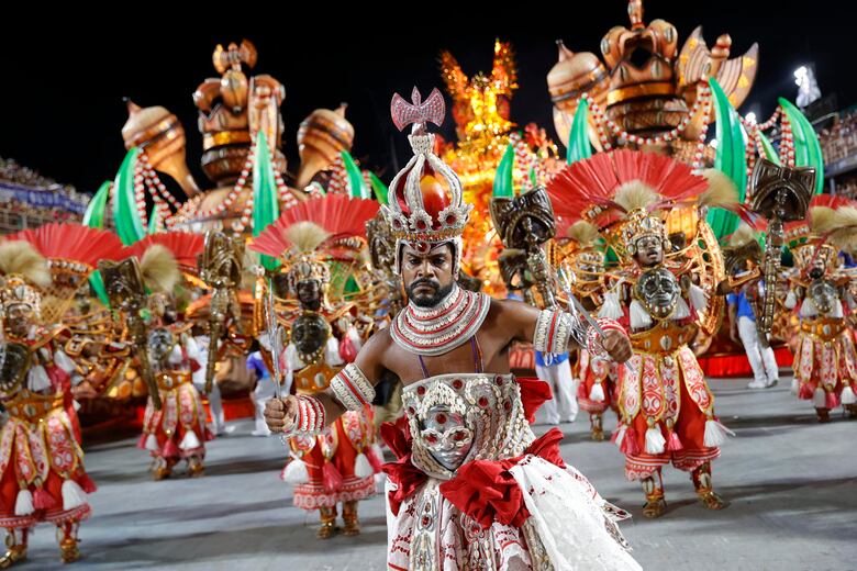 Mira lo que se vivió el lunes en el Carnaval de Brasil