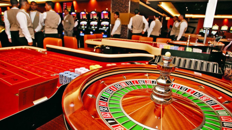 Aumento a pensiones será financiado por casinos y juegos de azar