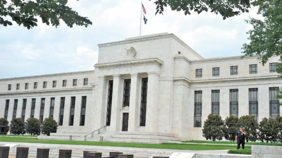 La FED busca simplificar restricciones
