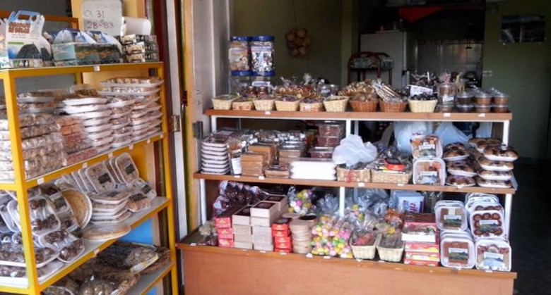 Paseo en la cima de la Piedra del Peñol, en Colombia